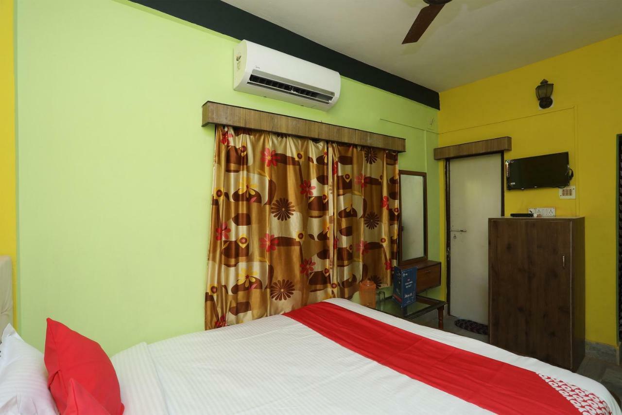 Hotel Oyo 22892 Divine
