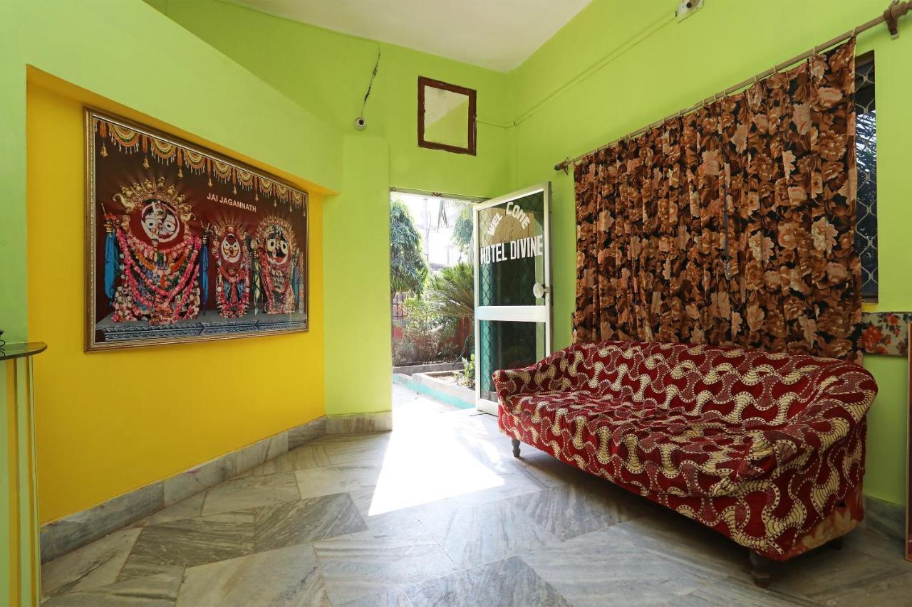 Hotel Oyo 22892 Divine Puri